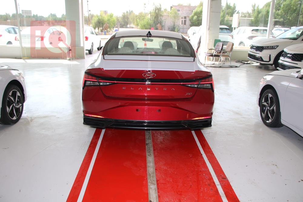 هیوندای ئەلەنترا